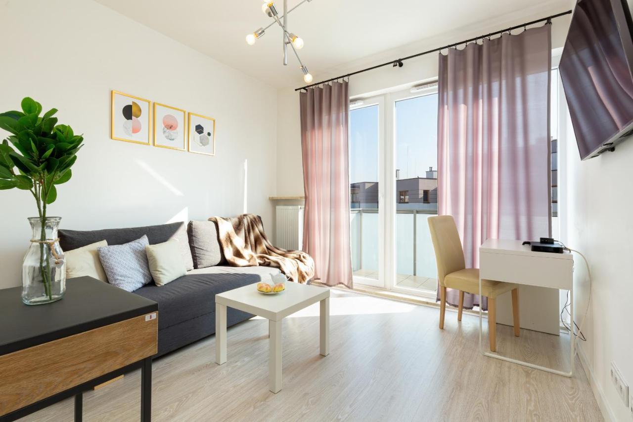 Metro Bielany Apartments By Noclegi Renters Warszawa Exteriör bild