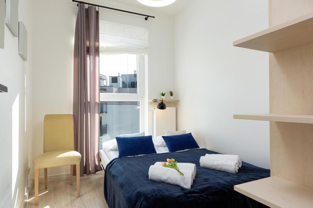 Metro Bielany Apartments By Noclegi Renters Warszawa Exteriör bild