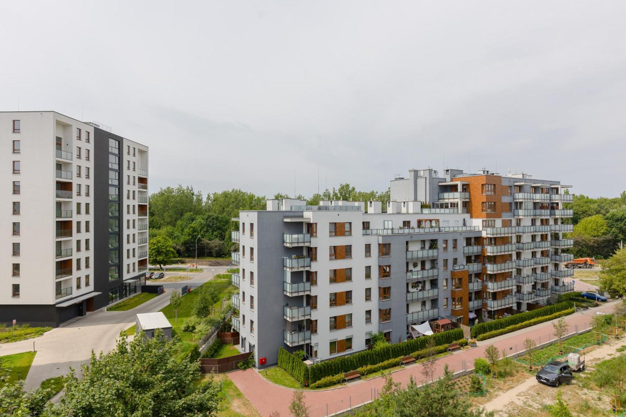 Metro Bielany Apartments By Noclegi Renters Warszawa Exteriör bild